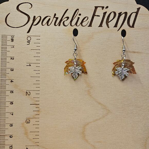 Iridescent chestnut sequin and antique silver maple leaf dangle earrings - Picture 1 of 1